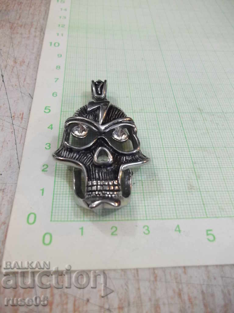 Licitație Pandantiv craniu