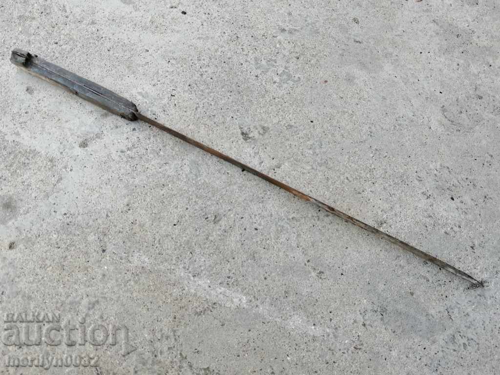 An old butcher's knife without a handle with a buffalo horn butcher handle - 7 An old butcher's knife without a handle with a buffalo horn butcher handle - 7