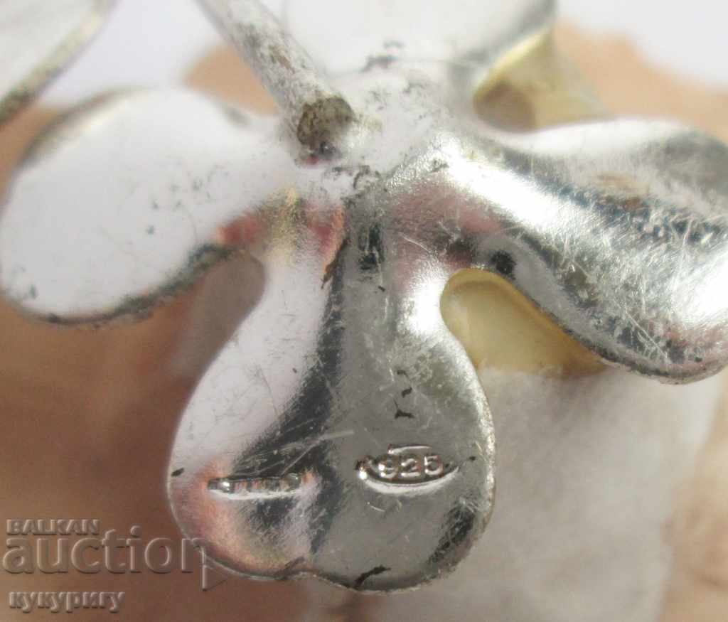 Δημοπρασία Διακοσμητική πορσελάνη τριαντάφυλλο λουλουδιών ειδωλίου με ασημένια φύλλα 925 Δημοπρασία Διακοσμητική πορσελάνη τριαντάφυλλο λουλουδιών ειδωλίου με ασημένια φύλλα 925