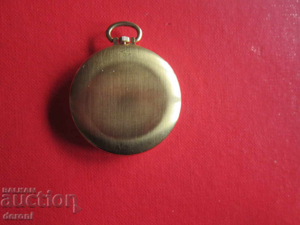 Delivery of Unique Gold Champ de Coure qvartz Pocket Watch Delivery of Unique Gold Champ de Coure qvartz Pocket Watch