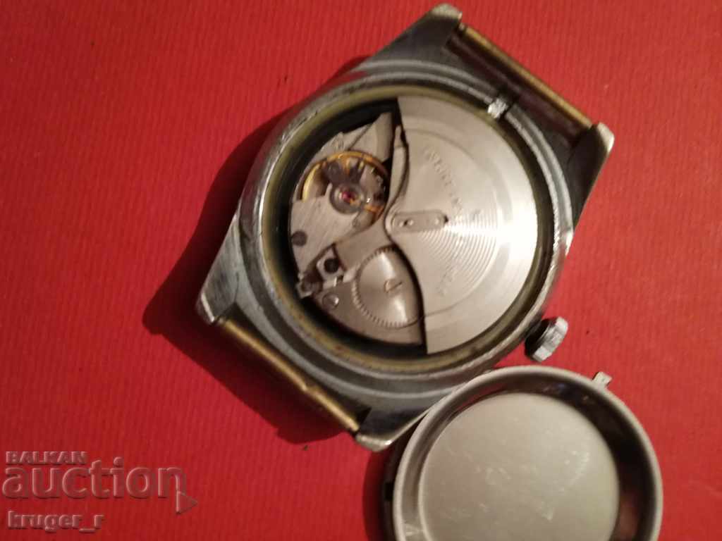 Delivery of Poljot Automatic 23 jewel watch.