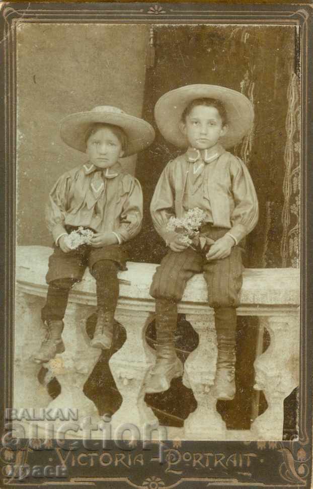 OLD PHOTO - CARDBOARD - S168 OLD PHOTO - CARDBOARD - S168