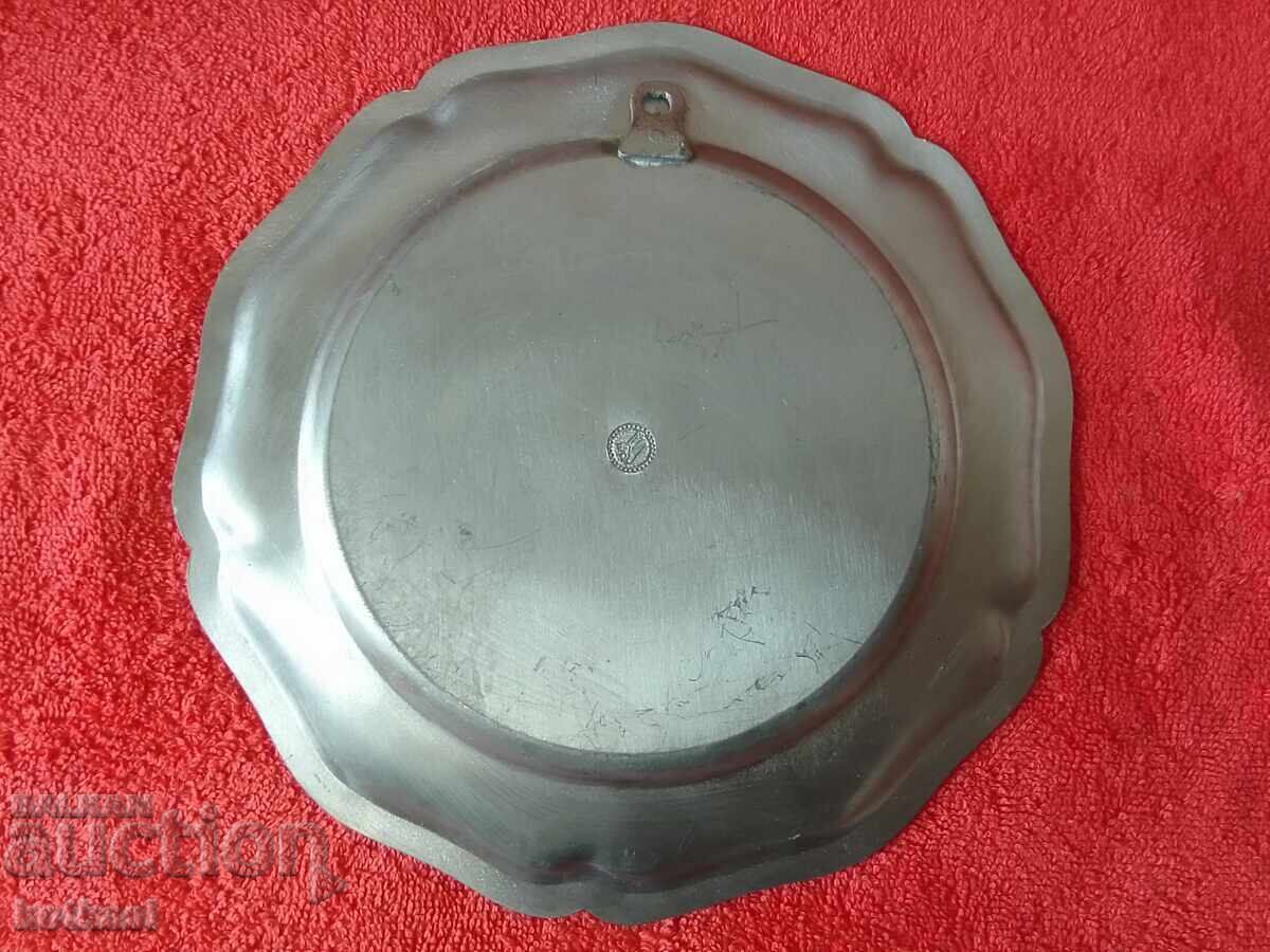 Old metal wall plate Rifles Shooting Hunting marked Ger - 6 Old metal wall plate Rifles Shooting Hunting marked Ger - 6