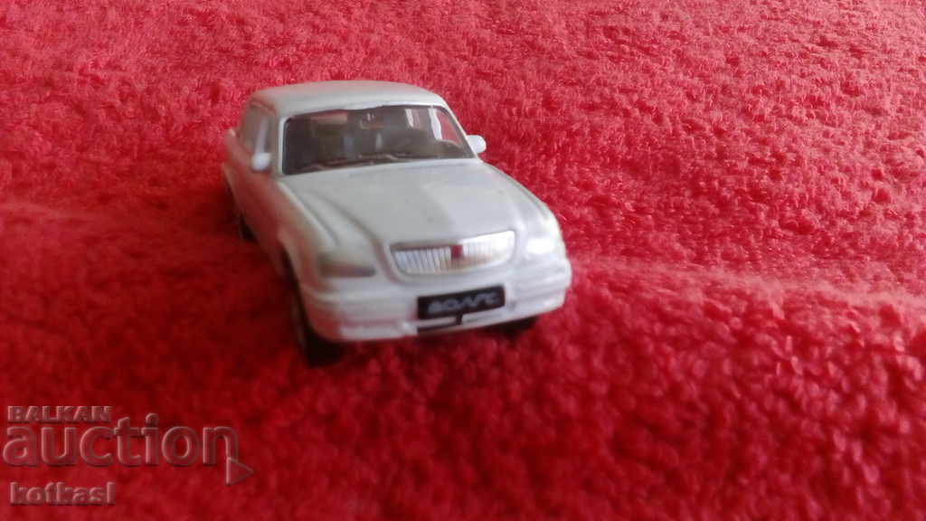 Auction Small metal car VOLGA China WELLY Auction Small metal car VOLGA China WELLY