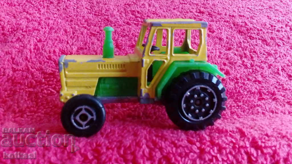 Old small metal Tractor 1/65 France Majorette with price 10.50 BGN | € 5.37