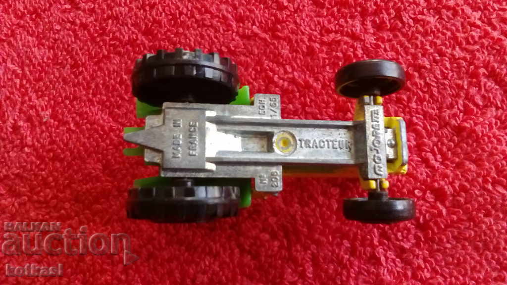 Old small metal Tractor 1/65 France Majorette - 6