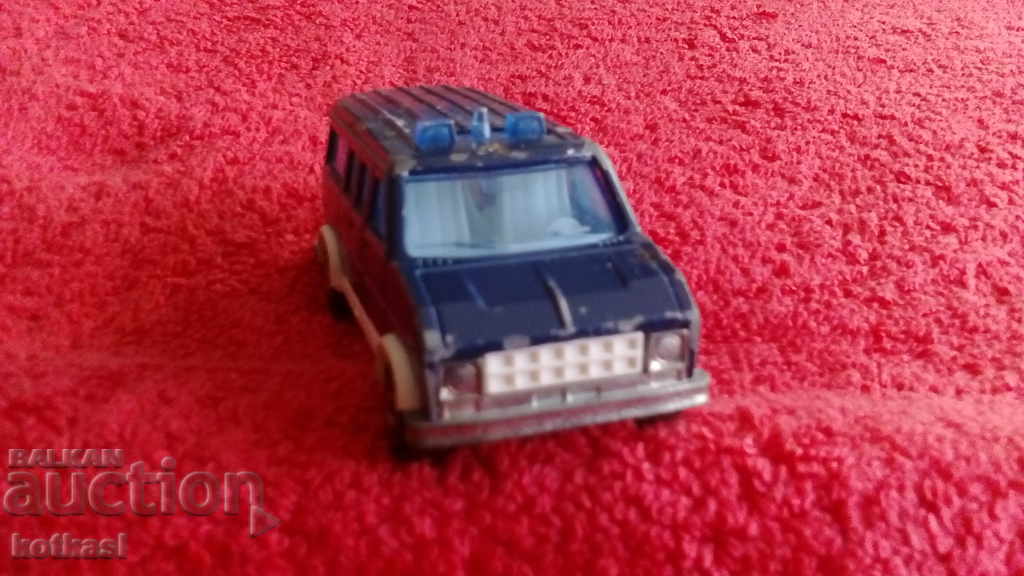 Auction Small solid metal car 1/65 France Majorette Auction Small solid metal car 1/65 France Majorette