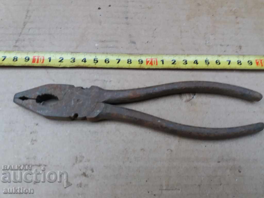 STOMANIZED SOC. PLIERS - EXCELLENT with price 1.89 BGN | € 0.97 STOMANIZED SOC. PLIERS - EXCELLENT with price 1.89 BGN | € 0.97