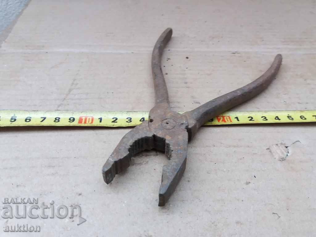 STOMANIZED SOC. PLIERS - EXCELLENT - 6 STOMANIZED SOC. PLIERS - EXCELLENT - 6