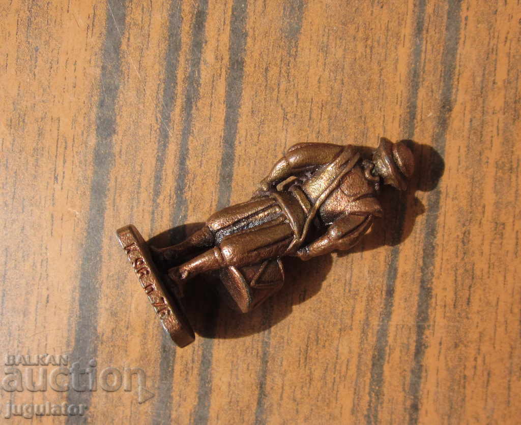 Delivery of old tin soldier SWISS 3 toy from a kinder egg kinder