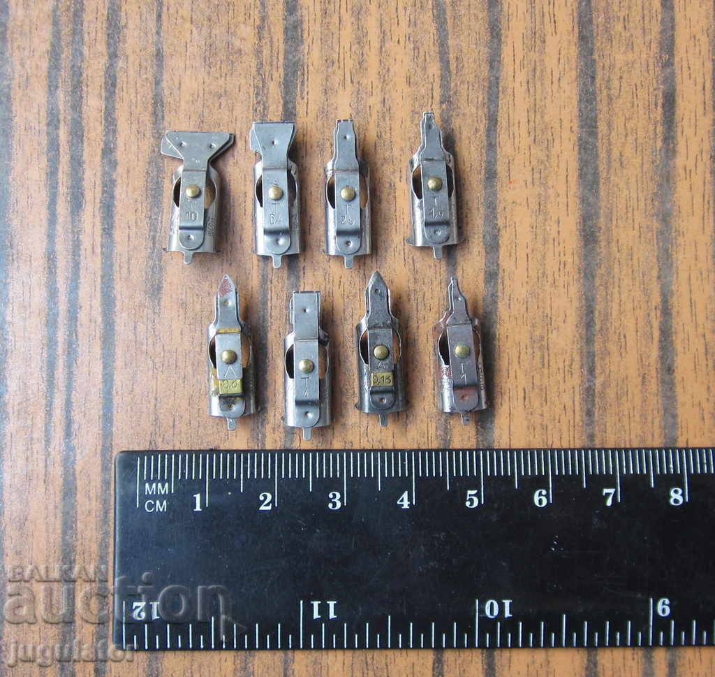 lot of eight old vintage German quills for drawing - 7 lot of eight old vintage German quills for drawing - 7