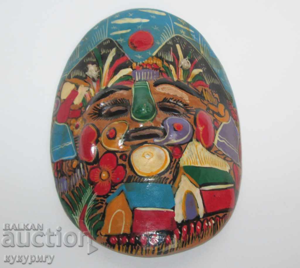 Delivery of Small painted ceramic mask wall decoration Delivery of Small painted ceramic mask wall decoration