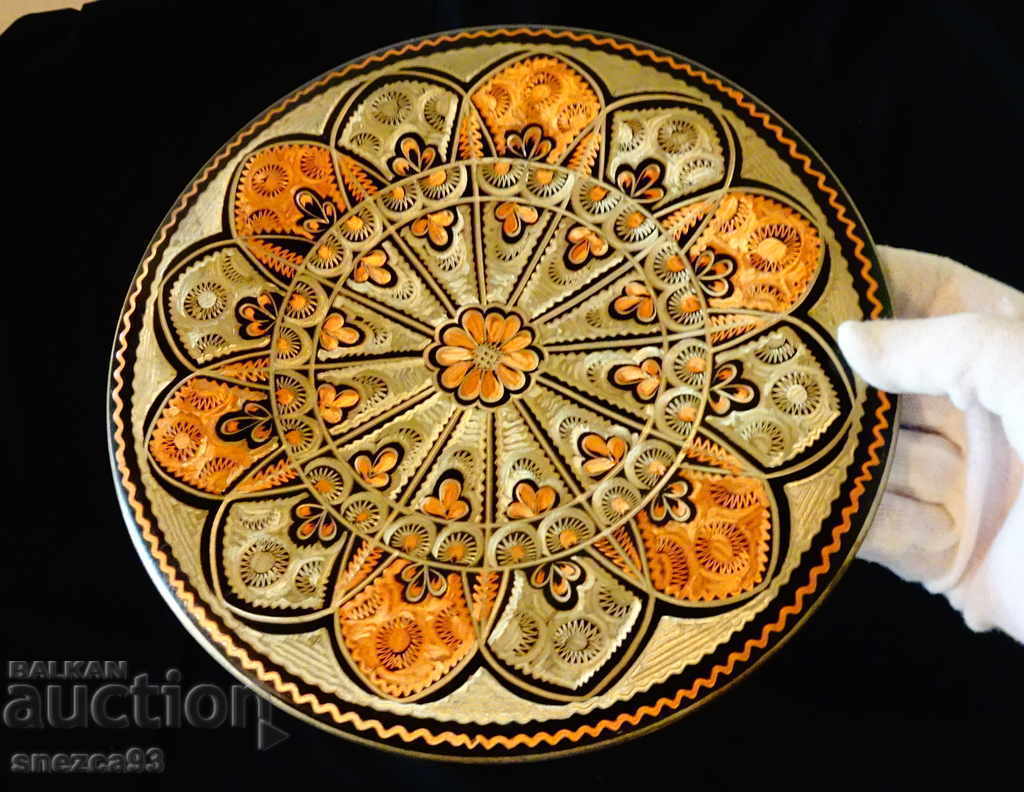 Licitație Farfurie din cupru vopsit, platou, panou 250 g. Licitație Farfurie din cupru vopsit, platou, panou 250 g.