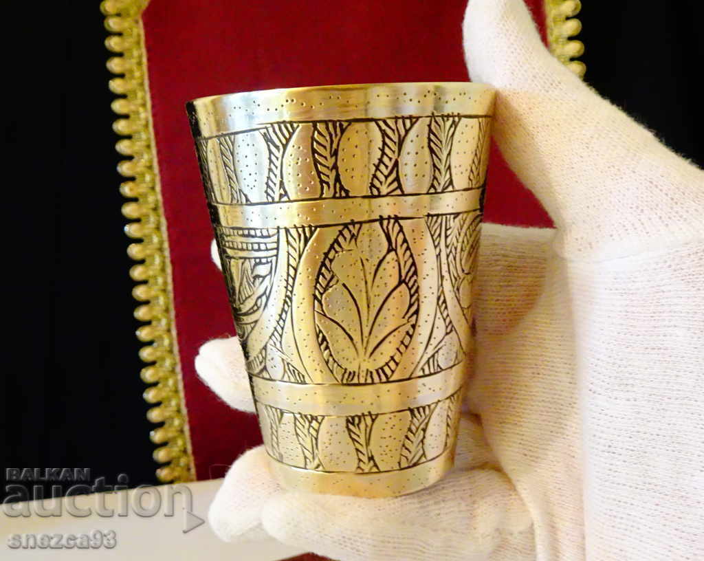 Persian bronze wine cups with fairytale ornaments with price 99.00 BGN | € 50.62