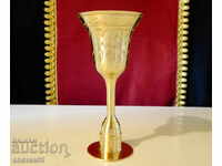 Хем бронзов бокал,чаша за вино,хем свещник.