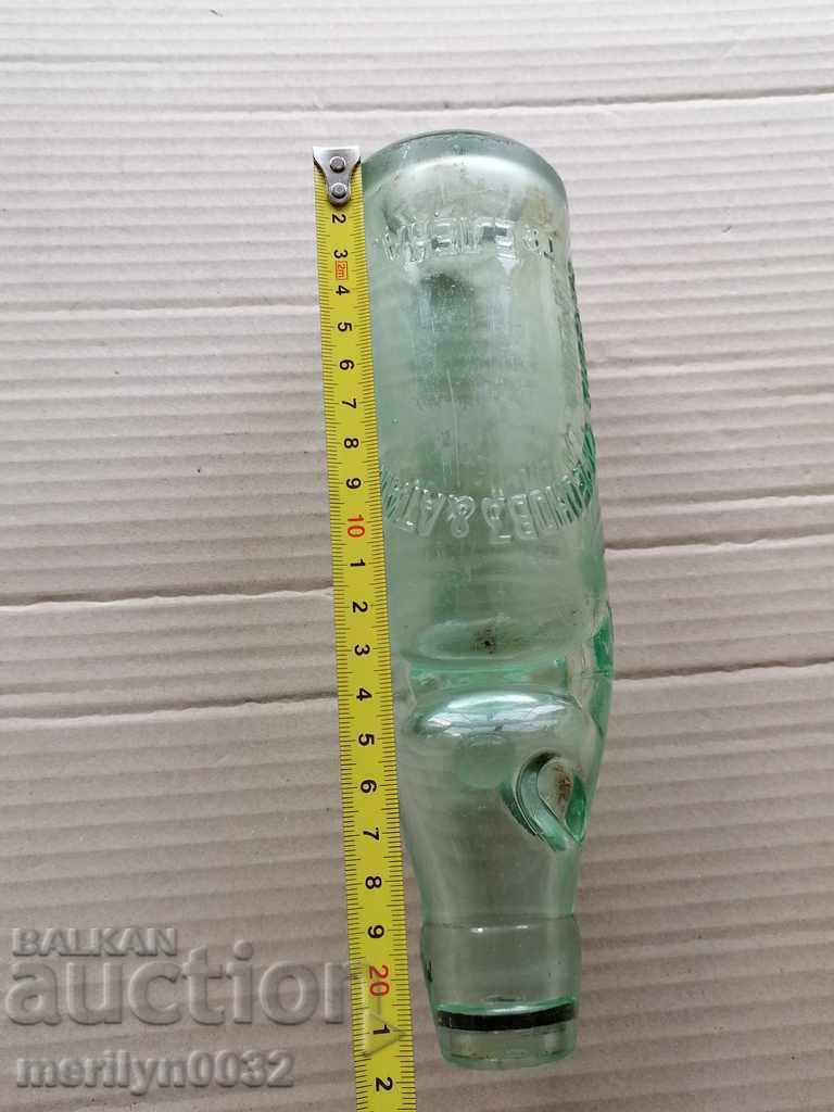 Μπουκάλι με μπάλα, βαρέλι, μπουκάλι λεμονάδα στην πόλη της Έλενας - 6 Μπουκάλι με μπάλα, βαρέλι, μπουκάλι λεμονάδα στην πόλη της Έλενας - 6