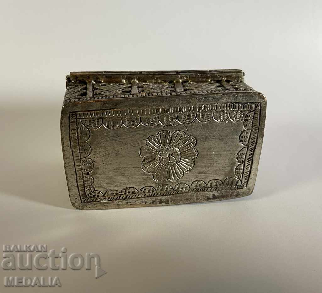 Old Revival cricket box - sachan silver - 5 Old Revival cricket box - sachan silver - 5