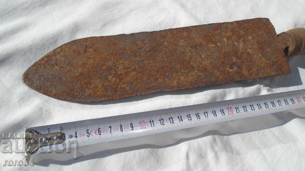 LAMA - 150 ANUAL cu preț 51.30 BGN | € 26.23 LAMA - 150 ANUAL cu preț 51.30 BGN | € 26.23