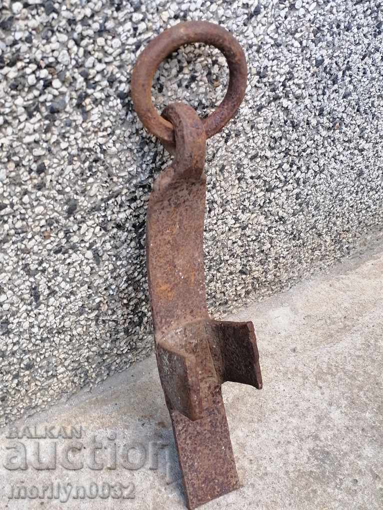 Hand forged wagon brake, wrought iron with price 39.00 BGN | € 19.94