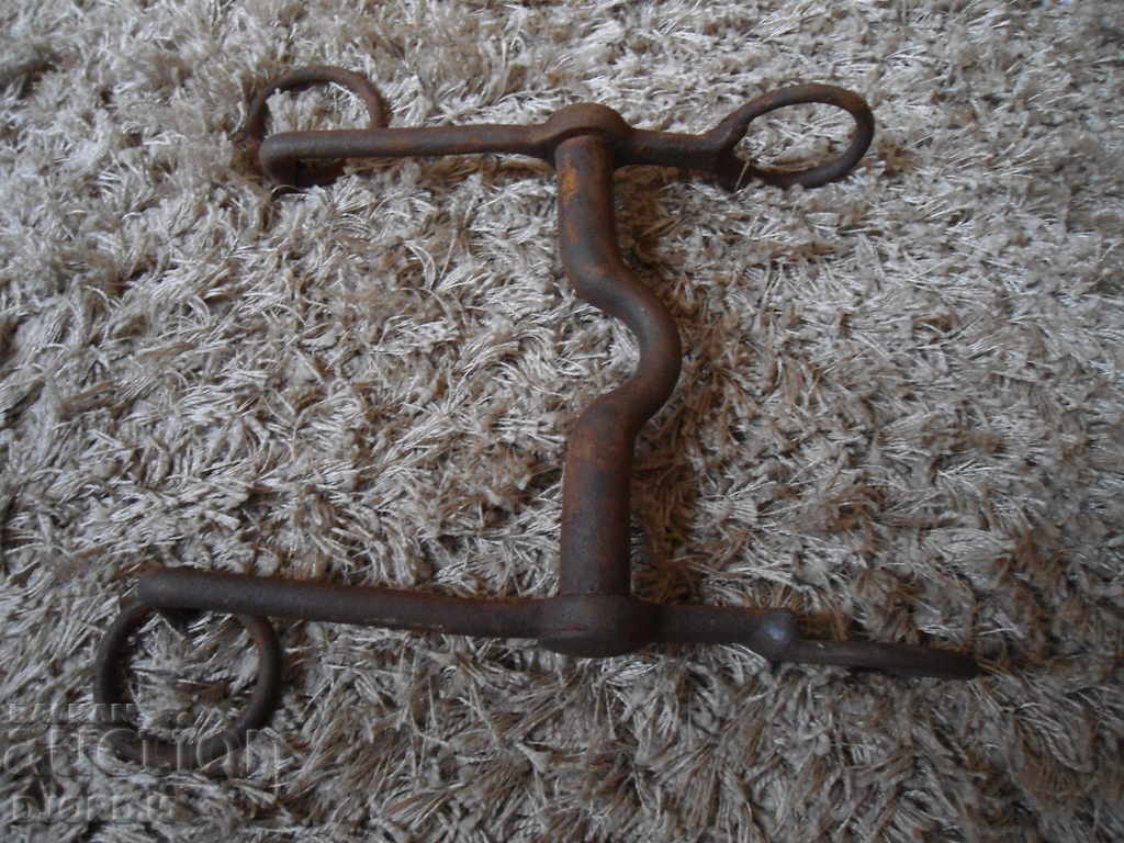 Auction Old forged horse bridle Auction Old forged horse bridle