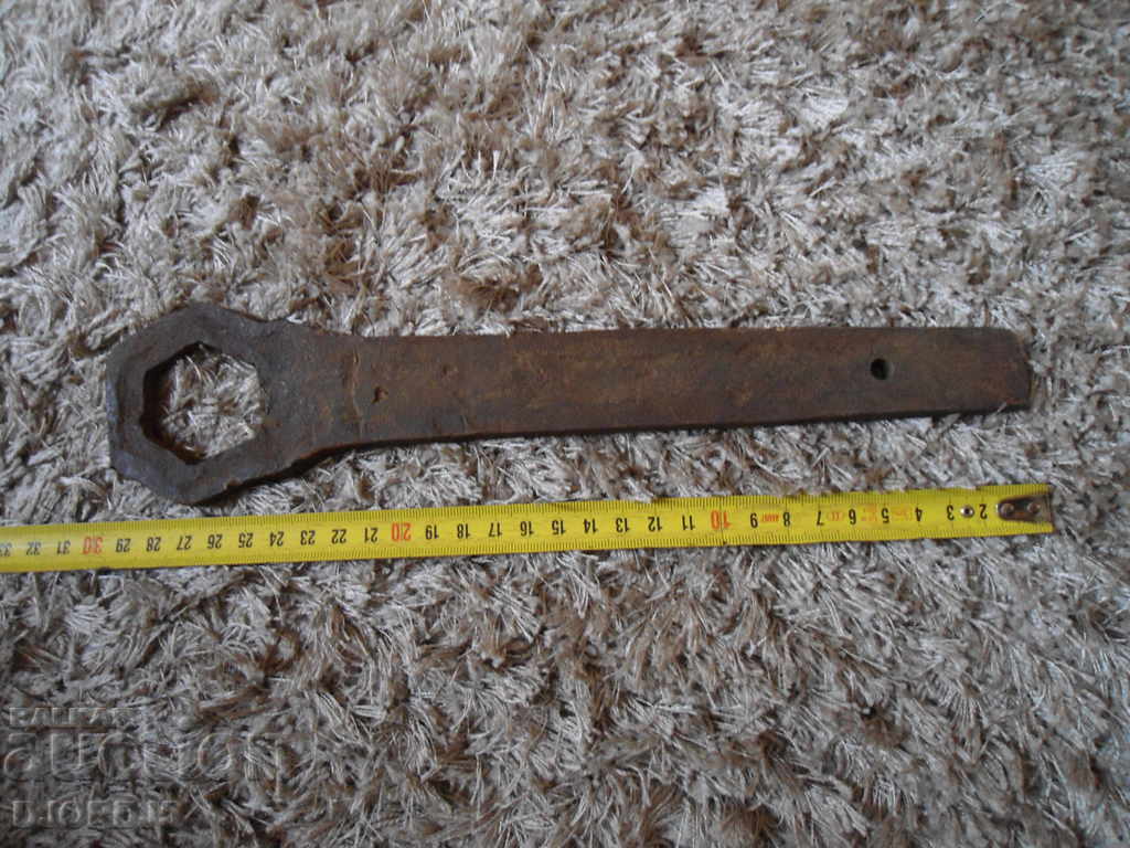 Licitație Cheia forjată