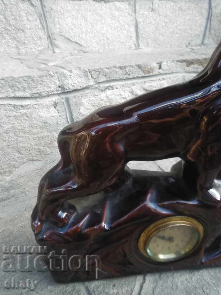 Стар настолен часовник. Порцеланов Лъв - 7 Стар настолен часовник. Порцеланов Лъв - 7