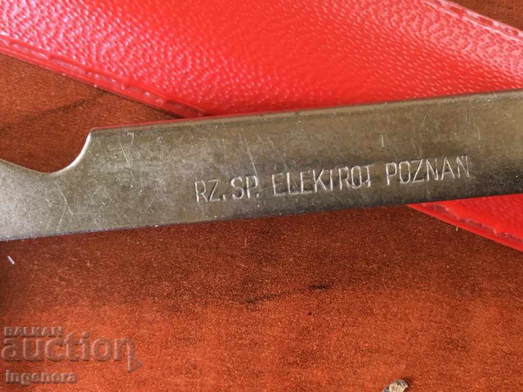 TOOL MEASURING SAW LUFTOMER, ETC. with price 9.00 BGN | € 4.60 TOOL MEASURING SAW LUFTOMER, ETC. with price 9.00 BGN | € 4.60