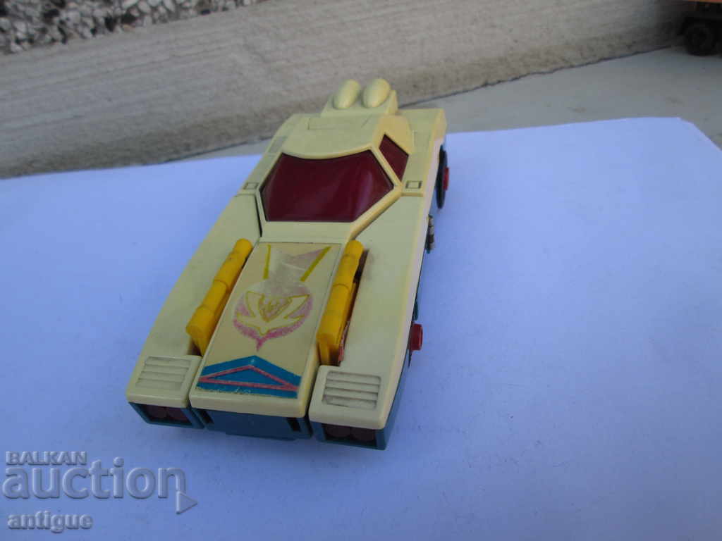OLD SOC. PLASTIC SPACE CAR TOY with price 40.00 BGN | € 20.45 OLD SOC. PLASTIC SPACE CAR TOY with price 40.00 BGN | € 20.45
