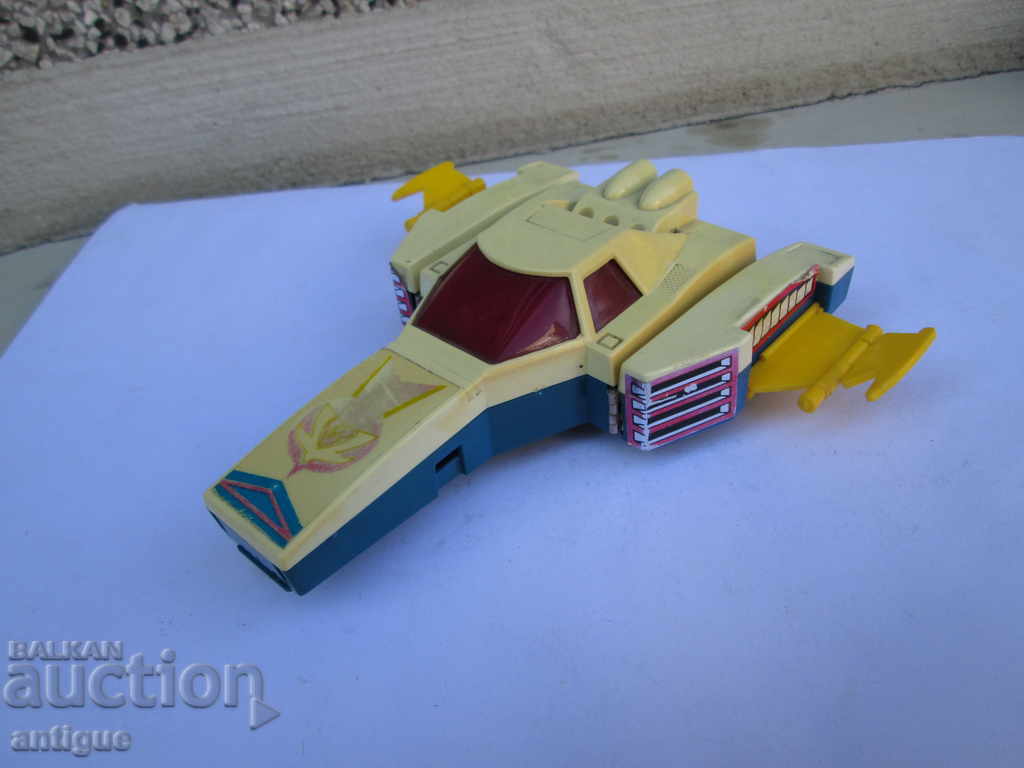 OLD SOC. PLASTIC SPACE CAR TOY - 6 OLD SOC. PLASTIC SPACE CAR TOY - 6