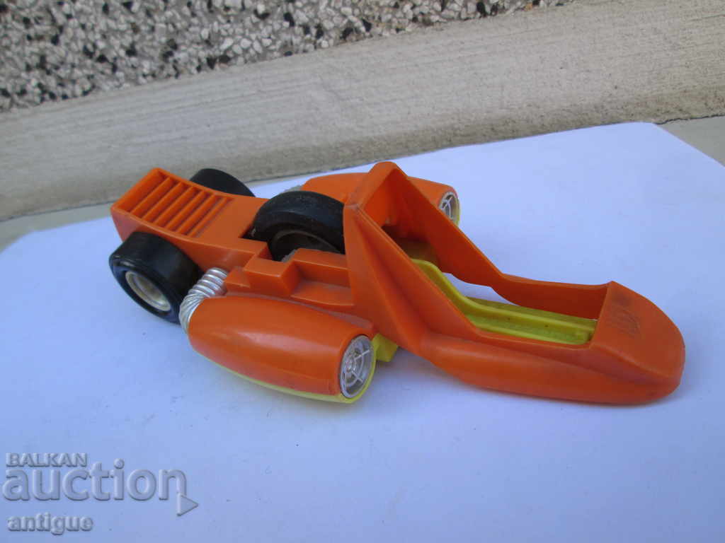 OLD SOC. TOY - SPACE CAR MOTOR with price 30.00 BGN | € 15.34