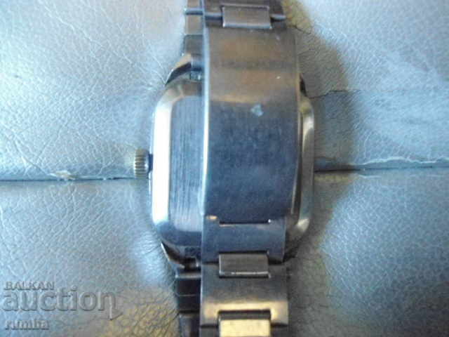 Παράδοση Raketa Παράδοση Raketa