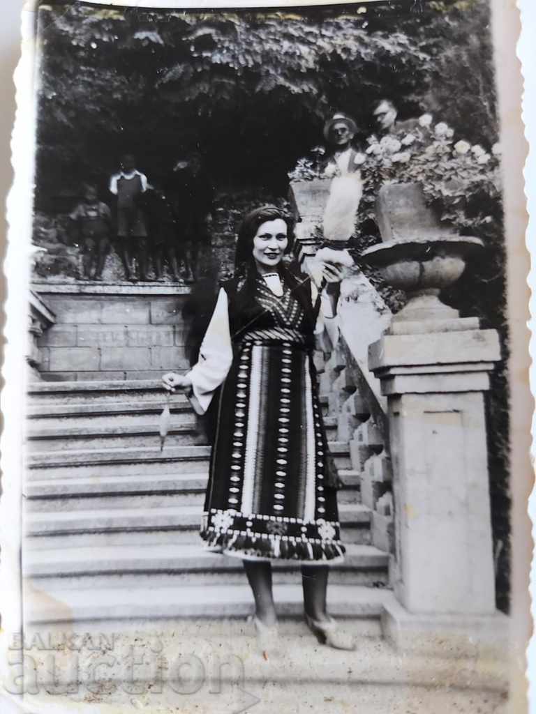 1942 SPINDLE HURKA CARRIER APRON SUKMAN PHOTO PHOTO