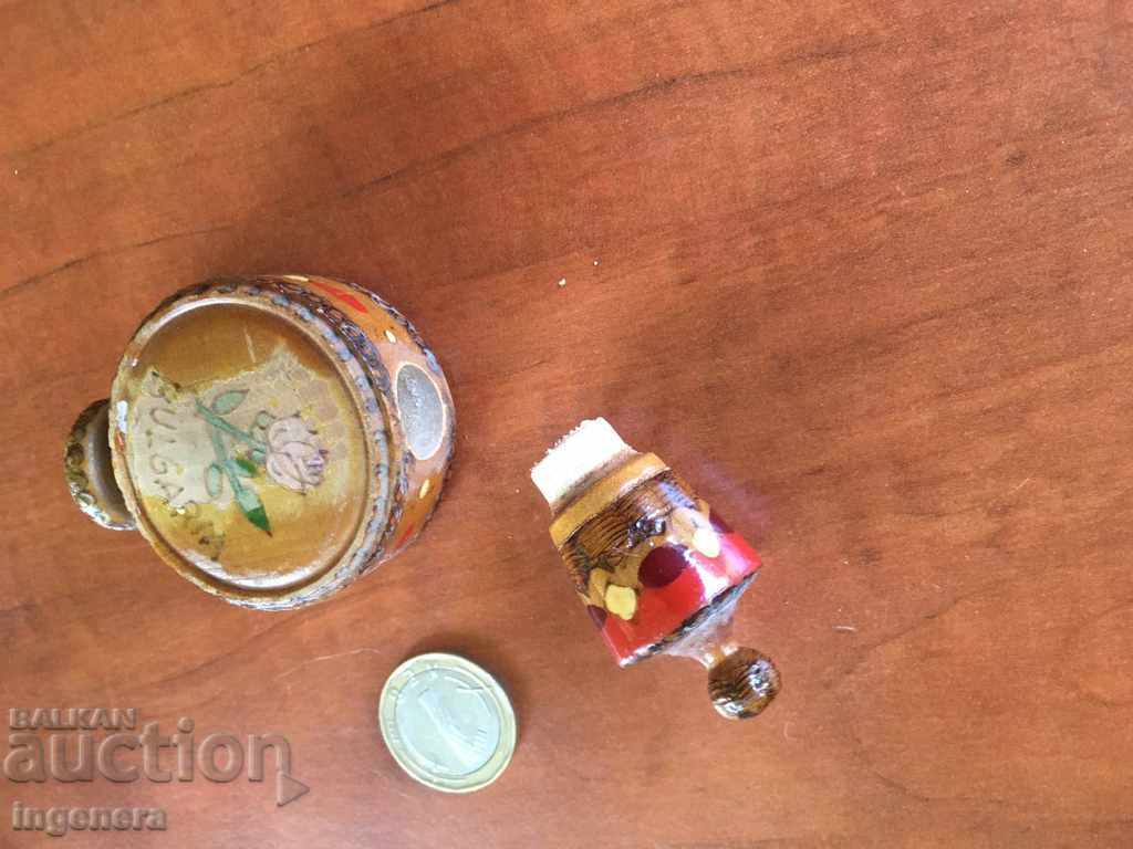 Доставка на СУВЕНИР ДЪРВО БЪЛГАРСКА РОЗА ОТ СОЦА