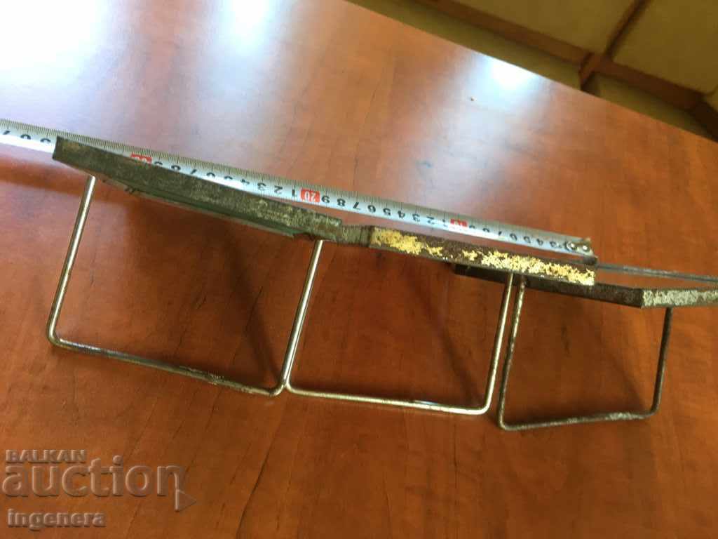 RAMĂ METAL CU OGLINDĂ ANTICĂ - 3 BUC cu preț € 9.90 | 19.36 BGN