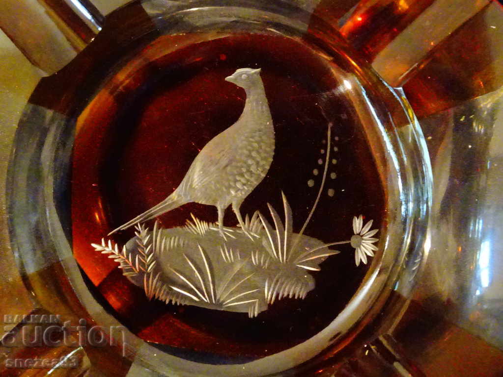 Ashtray colored crystal Bohemia, pheasant. with price 76.00 BGN | € 38.86 Ashtray colored crystal Bohemia, pheasant. with price 76.00 BGN | € 38.86