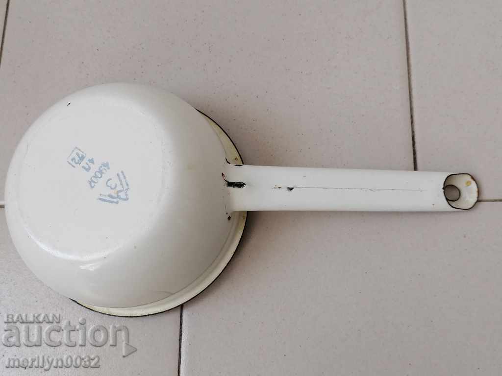 Old enameled dish, frying pan with enamel NRB - 7 Old enameled dish, frying pan with enamel NRB - 7