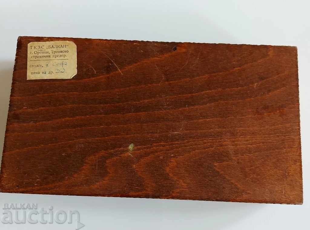 OLD WOODEN PAINTED CIGARETTE BOX ETHNO BOOKLET - 5 OLD WOODEN PAINTED CIGARETTE BOX ETHNO BOOKLET - 5