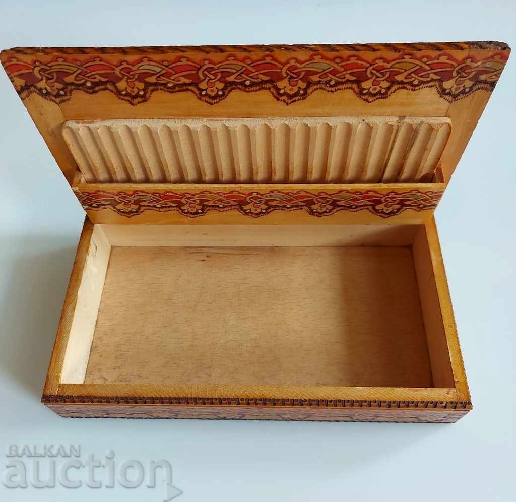 OLD WOODEN PAINTED CIGARETTE BOX ETHNO BOOKLET - 6 OLD WOODEN PAINTED CIGARETTE BOX ETHNO BOOKLET - 6