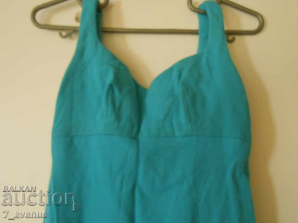 ROCHIE cu PENA, veche, cabaret, cochetă VINTAGE 10.2020 cu preț 29.00 BGN | € 14.83 ROCHIE cu PENA, veche, cabaret, cochetă VINTAGE 10.2020 cu preț 29.00 BGN | € 14.83