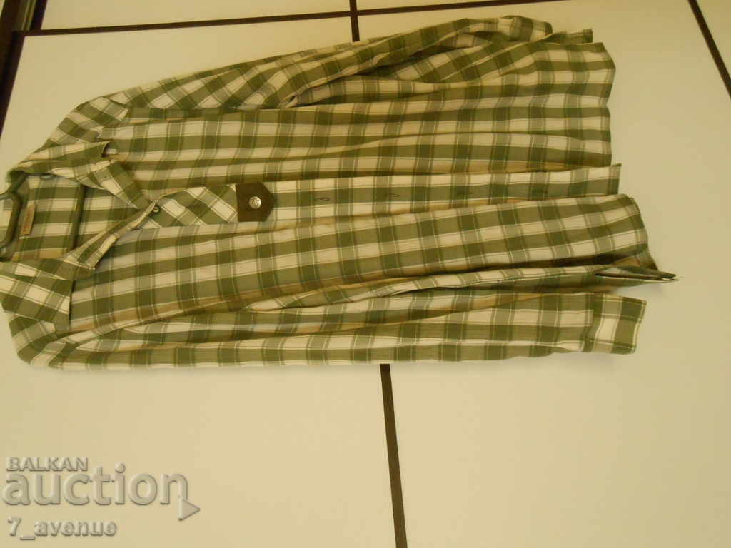 SHIRT, women's, see LABEL: LANDHAUS, VINTAGE 10.2020 - 7