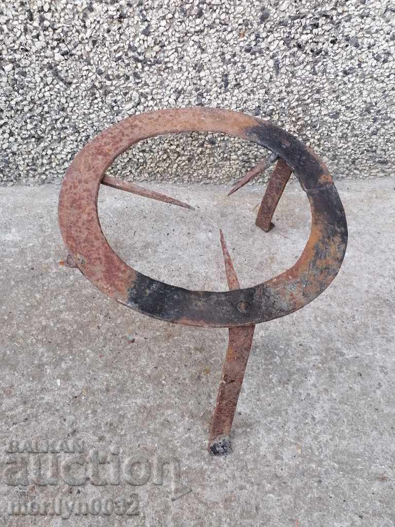 An old hearth for grilling wrought iron pyrosty with price 39.00 BGN | € 19.94 An old hearth for grilling wrought iron pyrosty with price 39.00 BGN | € 19.94