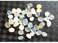 LOT NATURAL ETHIOPIAN OPALES - 2.50 carats (72)