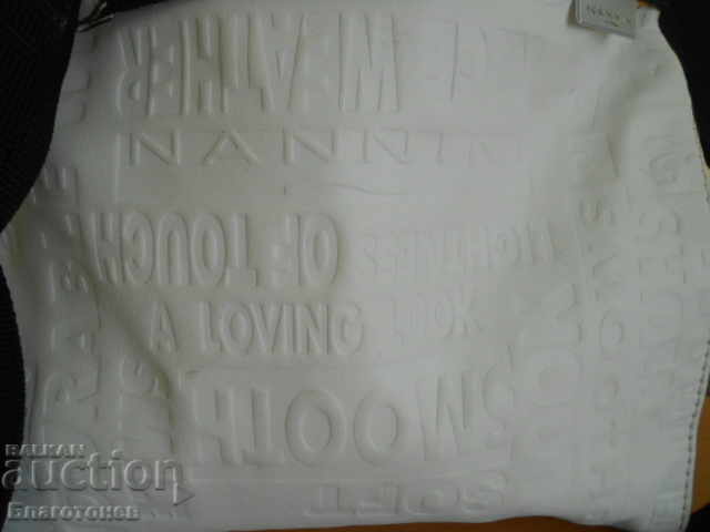 Geantă din piele pentru bărbați cu preț 15.00 BGN | € 7.67