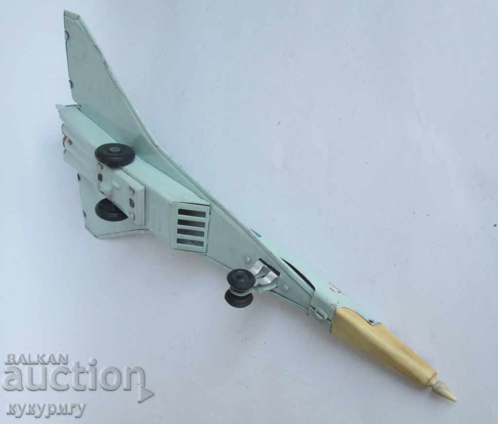 Παλιό ρωσικό αεροσκάφος παιχνιδιών λαμαρίνας TUS4 της ΕΣΣΔ - 6 Παλιό ρωσικό αεροσκάφος παιχνιδιών λαμαρίνας TUS4 της ΕΣΣΔ - 6