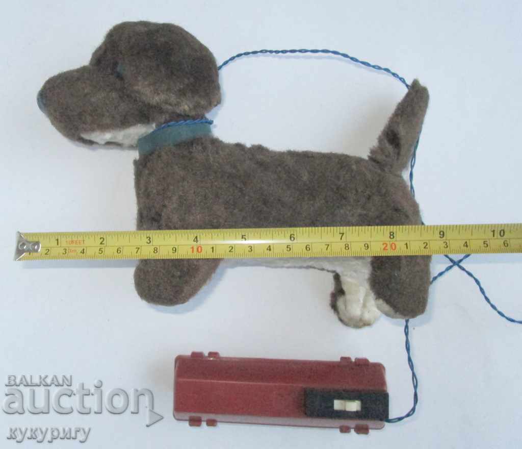 Παλιά ρωσική ΕΣΣΔ Soc παιχνίδι βελούδινο σκυλί με μπαταρία - 7 Παλιά ρωσική ΕΣΣΔ Soc παιχνίδι βελούδινο σκυλί με μπαταρία - 7
