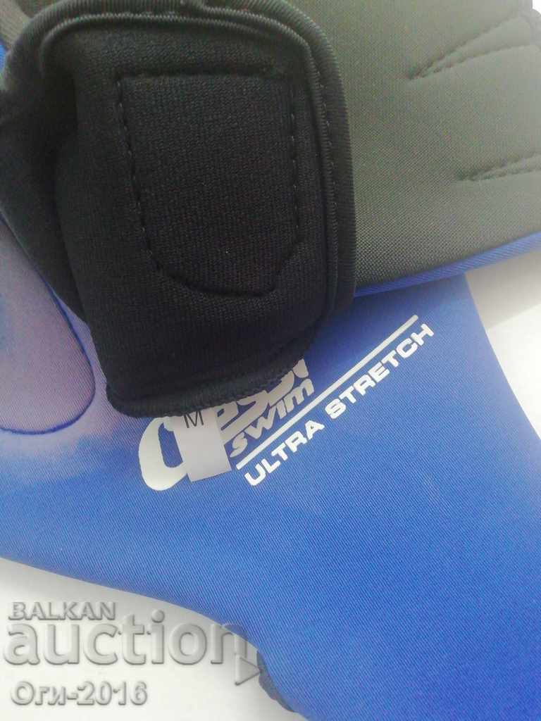 Livrarea Mănuși de înot din neopren Gressi