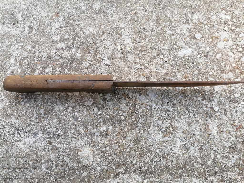 Delivery of Old butcher knife, karakulak, shank Delivery of Old butcher knife, karakulak, shank