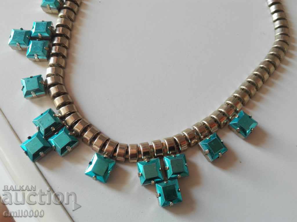 Παράδοση Κολιέ 7. Παράδοση Κολιέ 7.