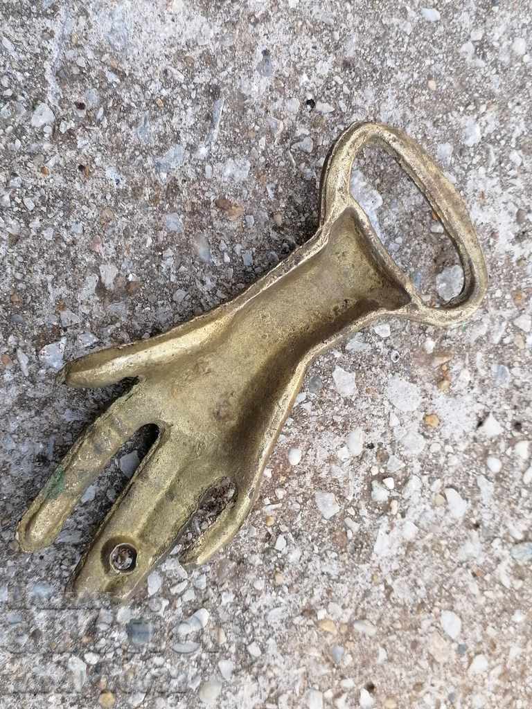 Delivery of Bronze opener for social beer 60s PRC Delivery of Bronze opener for social beer 60s PRC