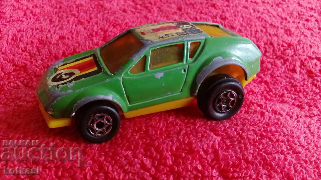 Small old metal car MAJORETTE with price 6.50 BGN | € 3.32 Small old metal car MAJORETTE with price 6.50 BGN | € 3.32